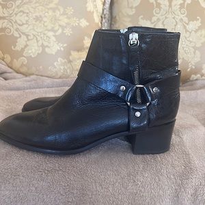 Short boots from Zara
